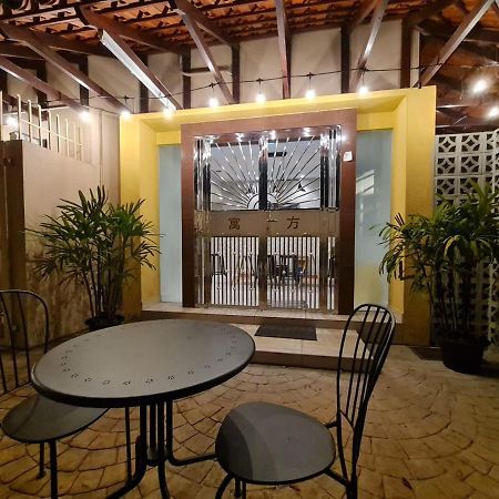 Mg Casa Inn - Mutiara Gurney George Town Zewnętrze zdjęcie
