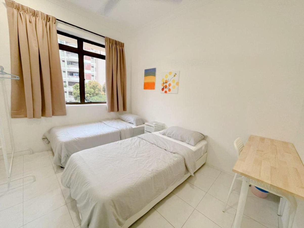 Mg Casa Inn - Mutiara Gurney George Town Zewnętrze zdjęcie